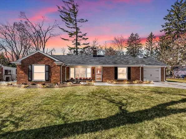 31245 Sheridan Dr, Beverly Hills, MI 48025