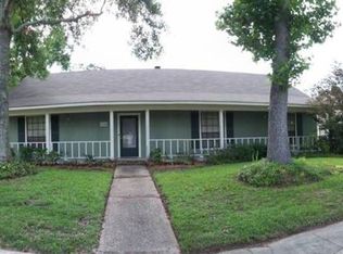 5124 Elm Ridge Dr, Baton Rouge, LA 70817