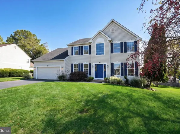 325 Nonantum Dr, Newark, DE 19711