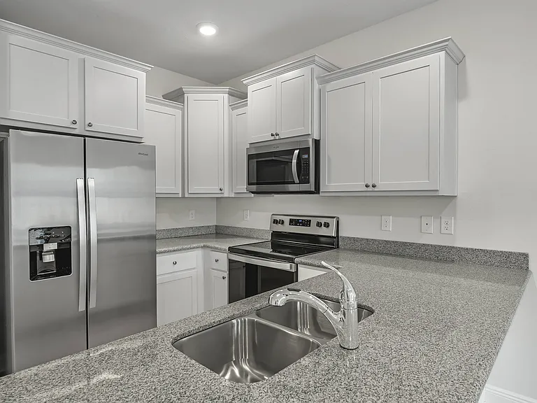 Indigo Townhomes — Photo 7