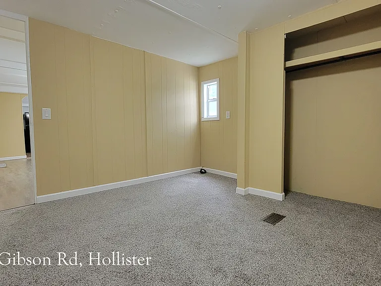 141 Gibson Rd — Photo 4
