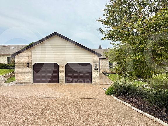 2nd image of 112 Paragon Ct