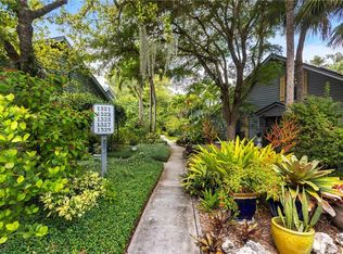 1323 Solana Rd #K2, Naples, FL 34103