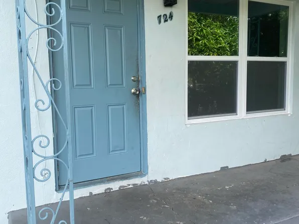724 S D Street, Lake Worth Beach, FL 33460
