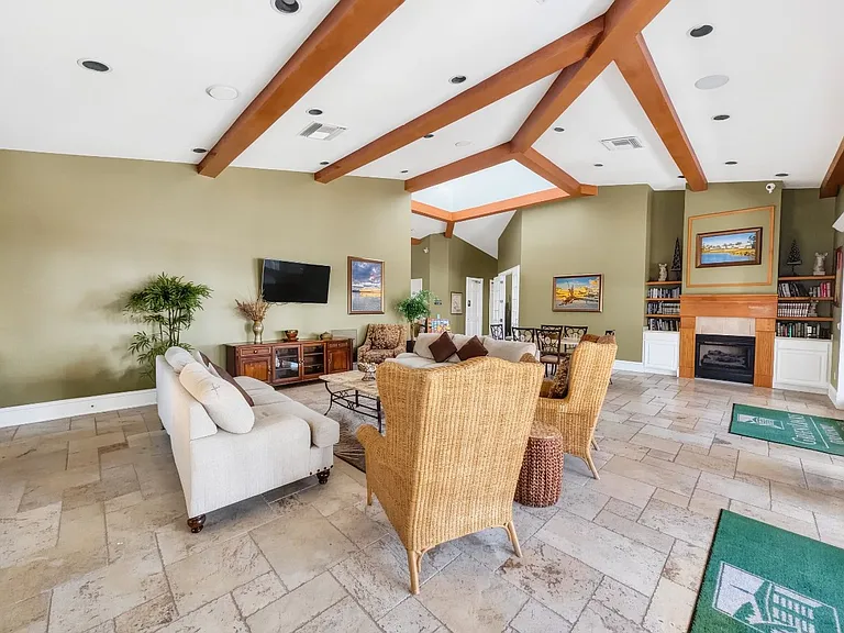 7895 Mahogany Run Ln #1422 — Photo 27