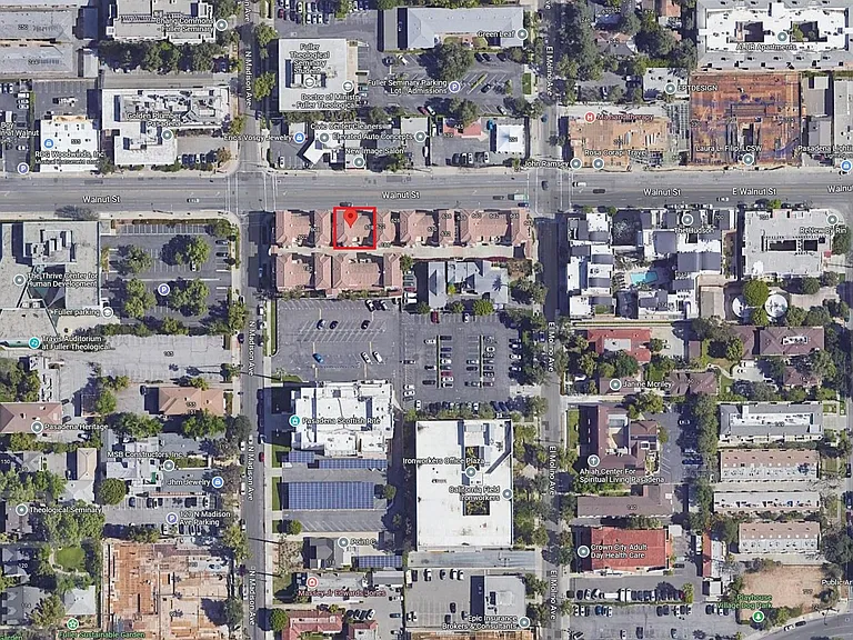 616 E Walnut St — Photo 39