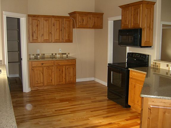 3rd image of 2174 Candleridge Dr