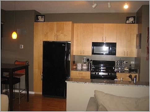 4th image of 1546 N Orleans St #P19