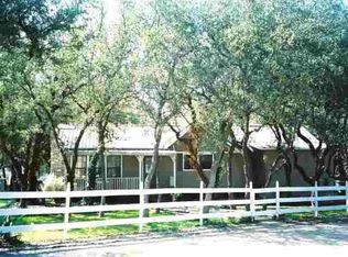 6377 Bump Gate Rd, Pipe Creek, TX 78063