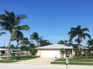 214 Harbour Dr W, Indian Harbour Beach, FL 32937