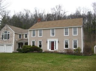 1 Tuxbury Ln, Amesbury, MA 01913