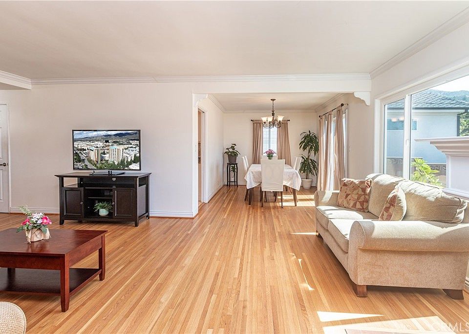1st image of 1030 E San Jose Ave