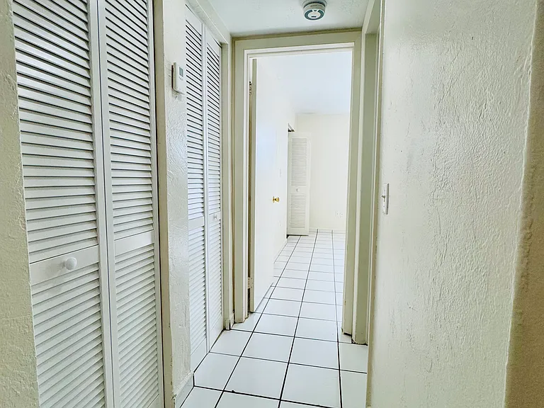 4655 Palm Ave #121 — Photo 5