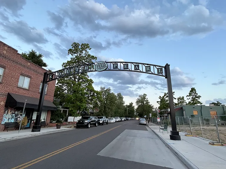 Old South Pearl Neighborhood