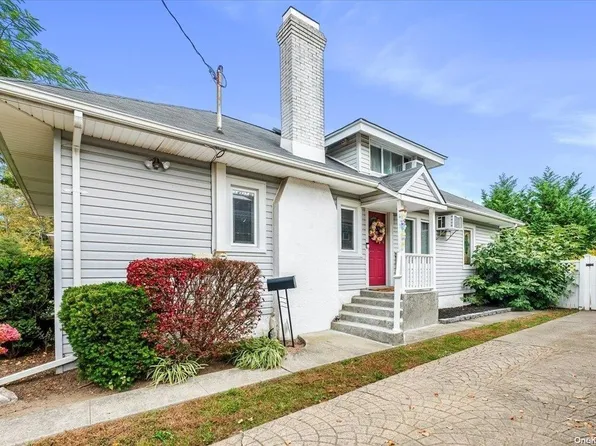 2741 Harvard Place, Baldwin, NY 11510