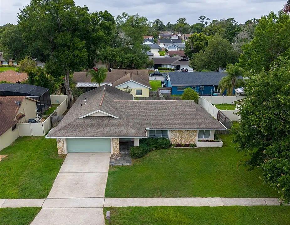1st image of 826 Ebb Dr
