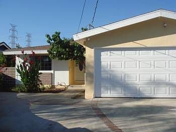 1st image of 8672 Nagle Ave