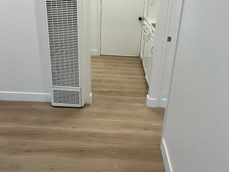 2527 E Harding Way — Photo 10