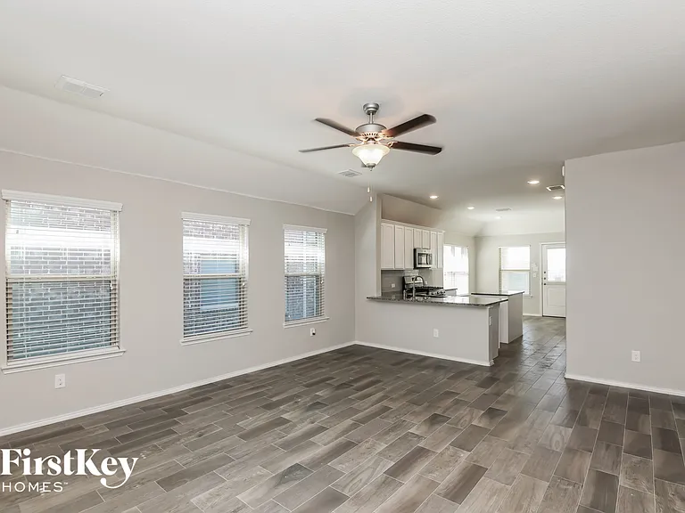 5825 Dew Plant Way — Photo 2