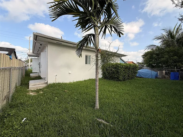 3027 NW 23rd Ave #2 — Photo 21
