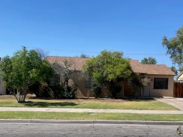 1068 Oleander Ave, El Centro, CA 92243