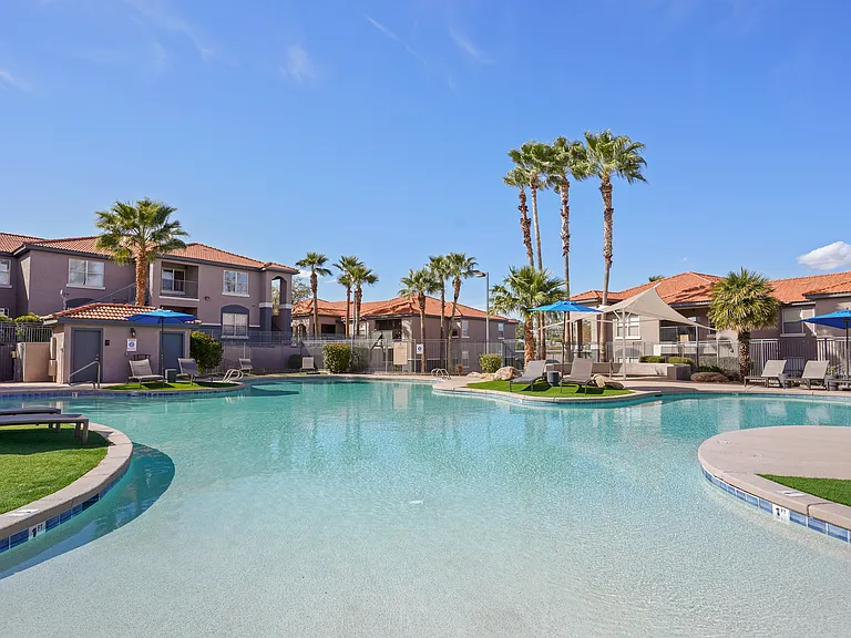 Sonoran Reserve Apartments — Photo 1