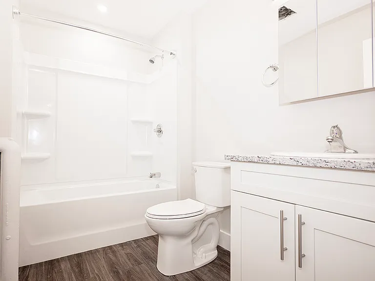 812 Wolseley Ave #6 — Photo 35