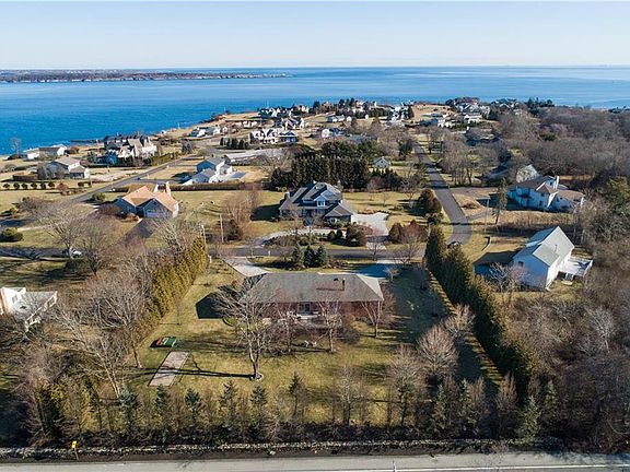 4th image of 53 S Cliff Dr
