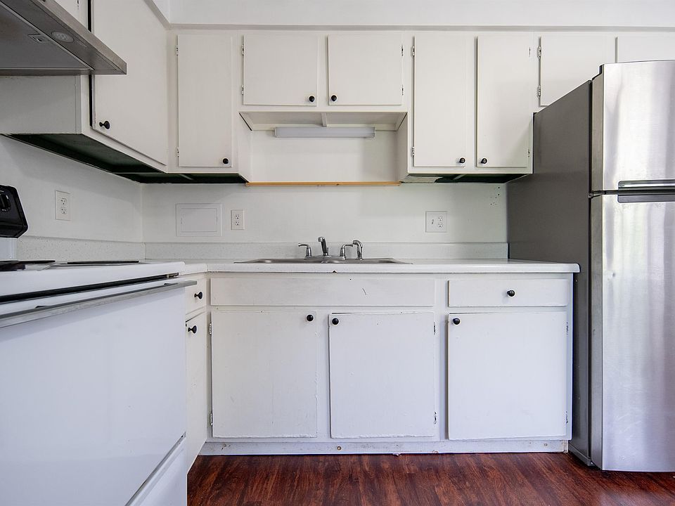 1st image of 50-62 East St #11224789