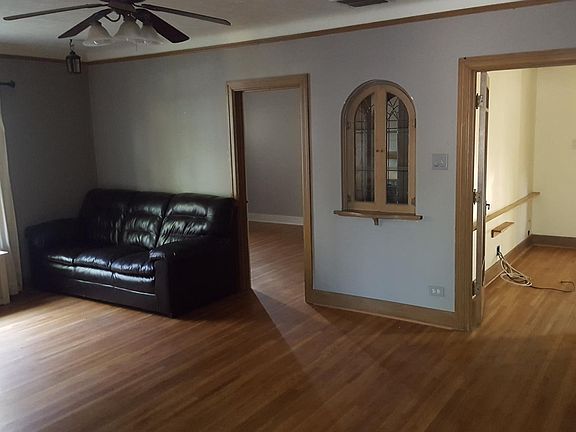 4th image of 3636 E 16th Ave