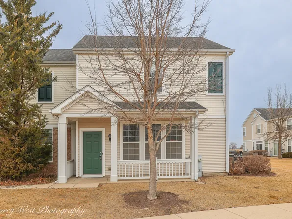 201 Barrett Dr Unit A, Yorkville, IL 60560
