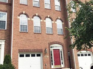 13582 Flying Squirrel Dr, Herndon, VA 20171