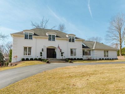 2645 Woodhill COURT, Brookfield, WI, 53005