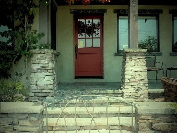 2nd image of 22021 E Cliff Dr
