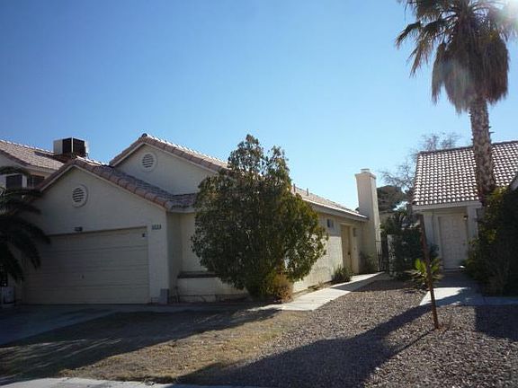 2nd image of 5623 Fairlight Dr