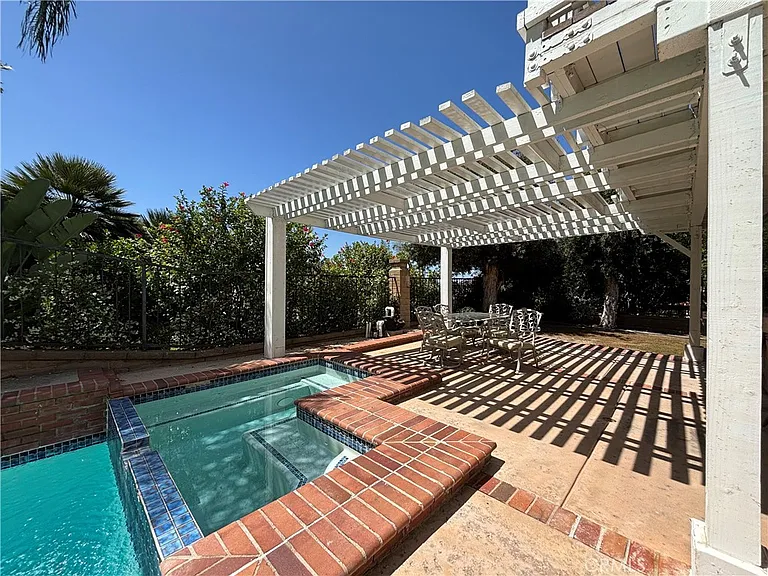 2230 E Vista Mesa Way — Photo 4