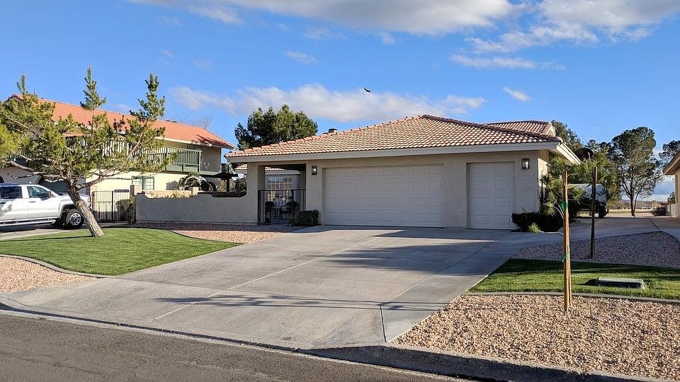 1st image of 15181 Wildflower Ln
