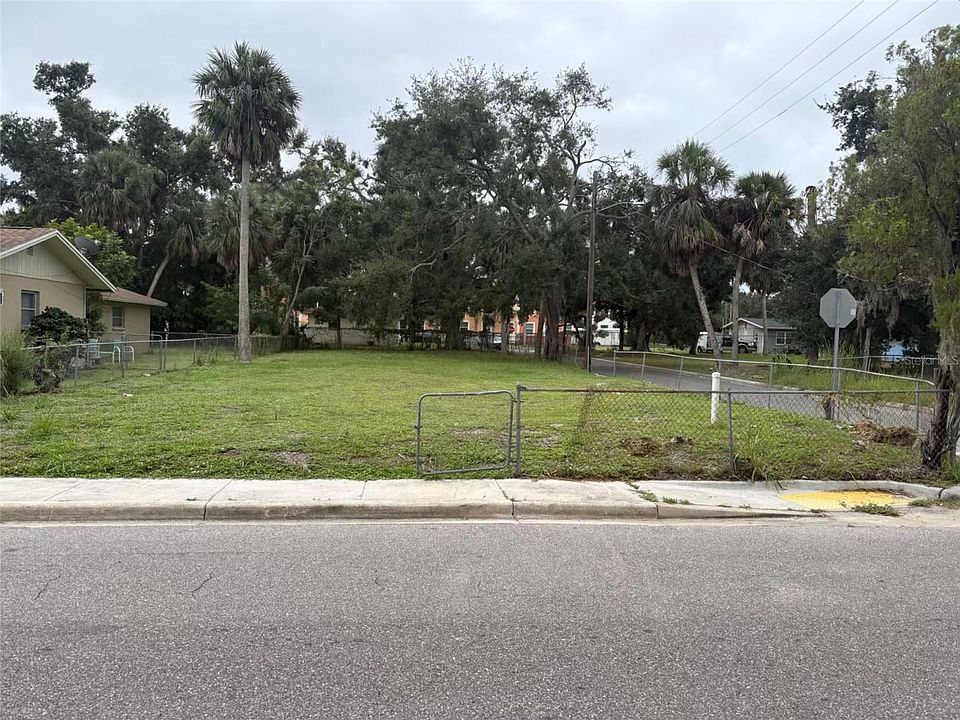2nd image of 1626 22ND STREET