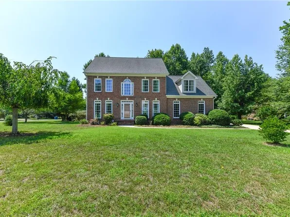 5200 Northland Ct, Mc Leansville, NC 27301