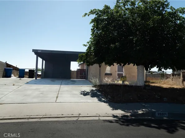 2037 Sequoia Dr, Barstow, CA 92311