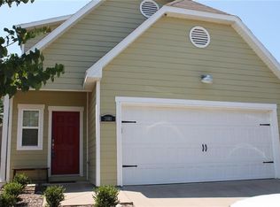 2601 SW Arbor Rd, Bentonville, AR 72713