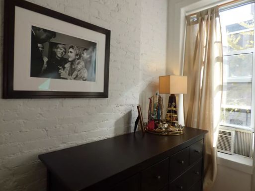 4th image of 229 E 11th St APT 23
