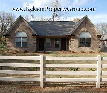 https://jacksonpropertygroup.com/rental-applications/