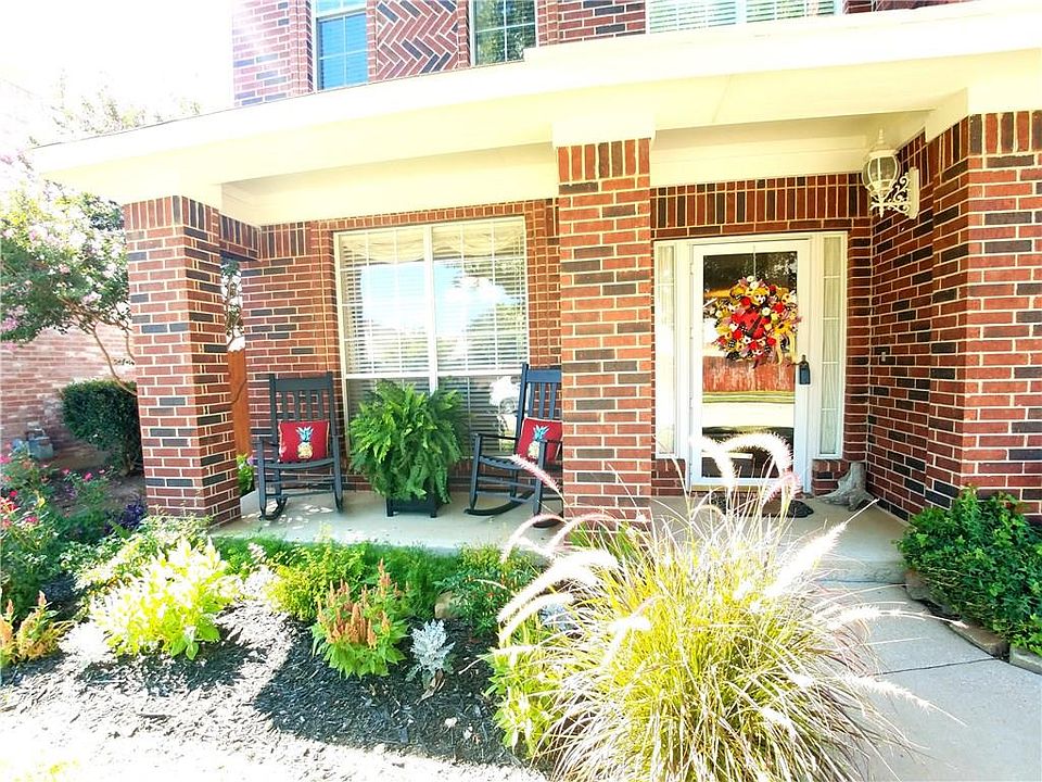 1st image of 5556 Eastwedge Dr