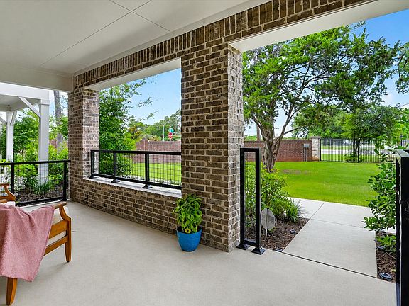 5th image of 4811 Aldenbury St