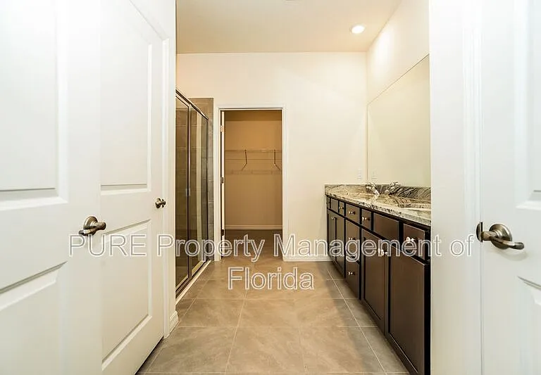 4122 NW 48th Terrace Rd — Photo 34