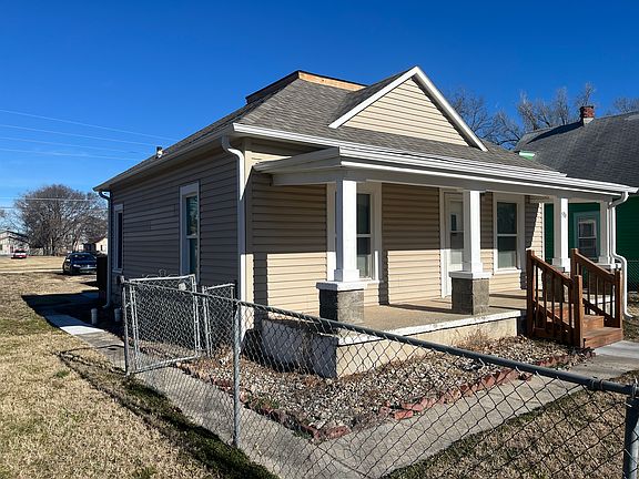2nd image of 536 W 12th St