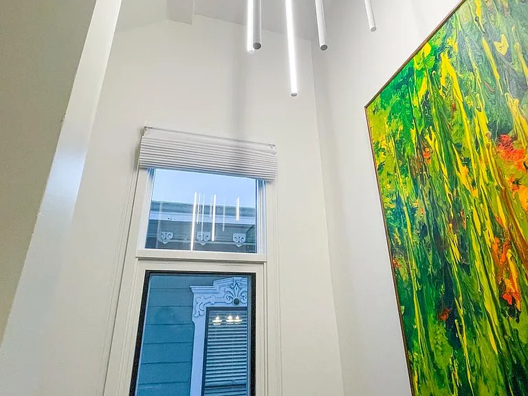 1731 Capitol Ave — Photo 13