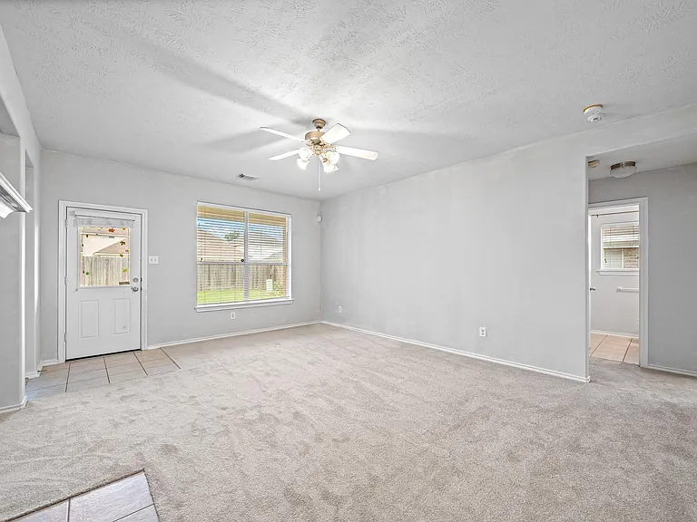 6423 Bonnie Chase Ln — Photo 16