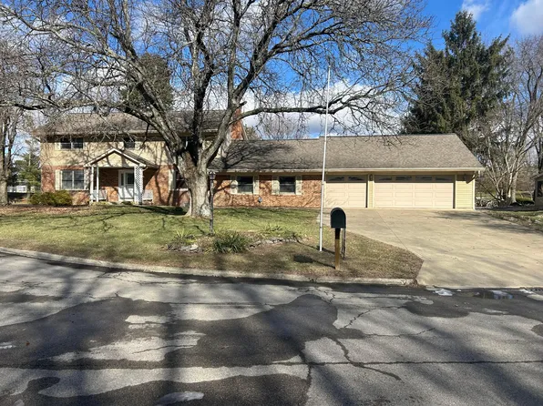 5746 Old Trail Ct, Columbus, OH 43213